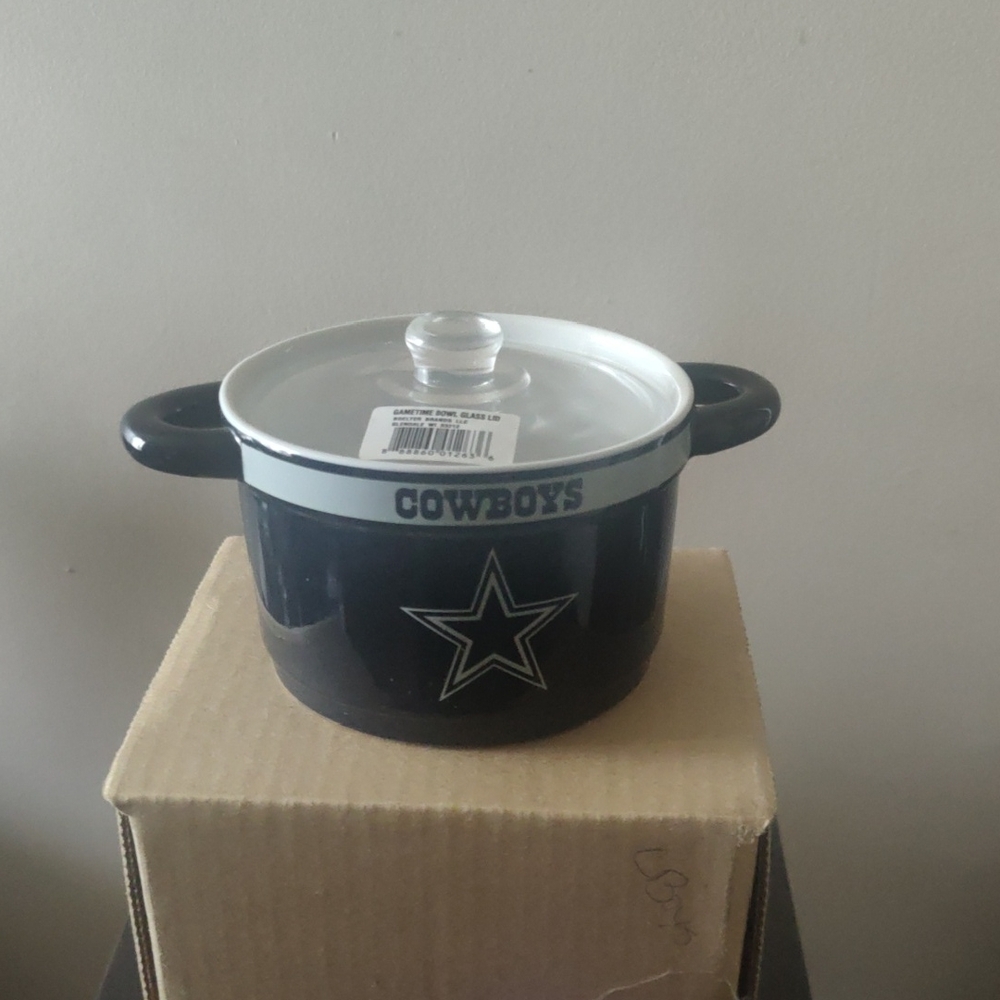 Black Cooking Pot
